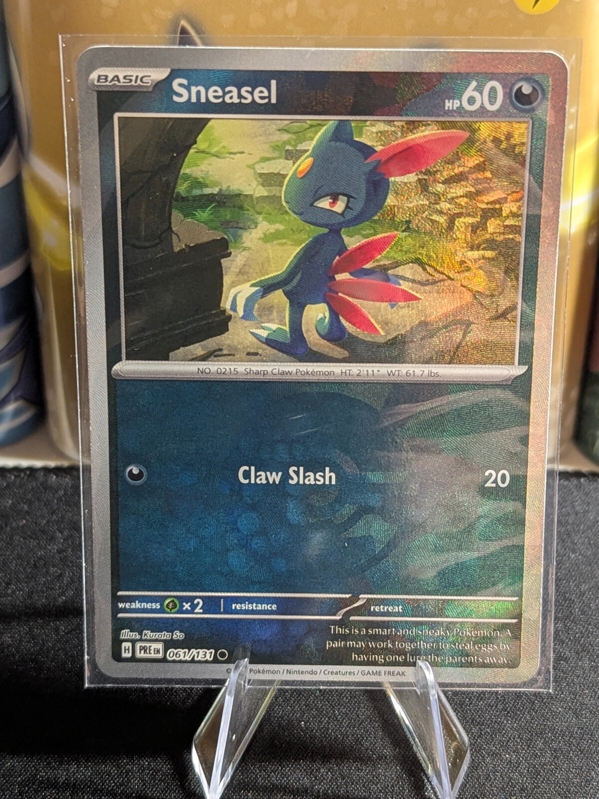 Sneasel – 061/131 – Poke Ball Holo – Prismatic Evolutions – NM/M