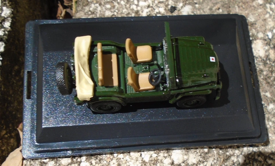 Oxford 1/76 Austin Champ British Army 7th Armored Div Desert Rats, 1957 76AC001 - Image 4 of 4