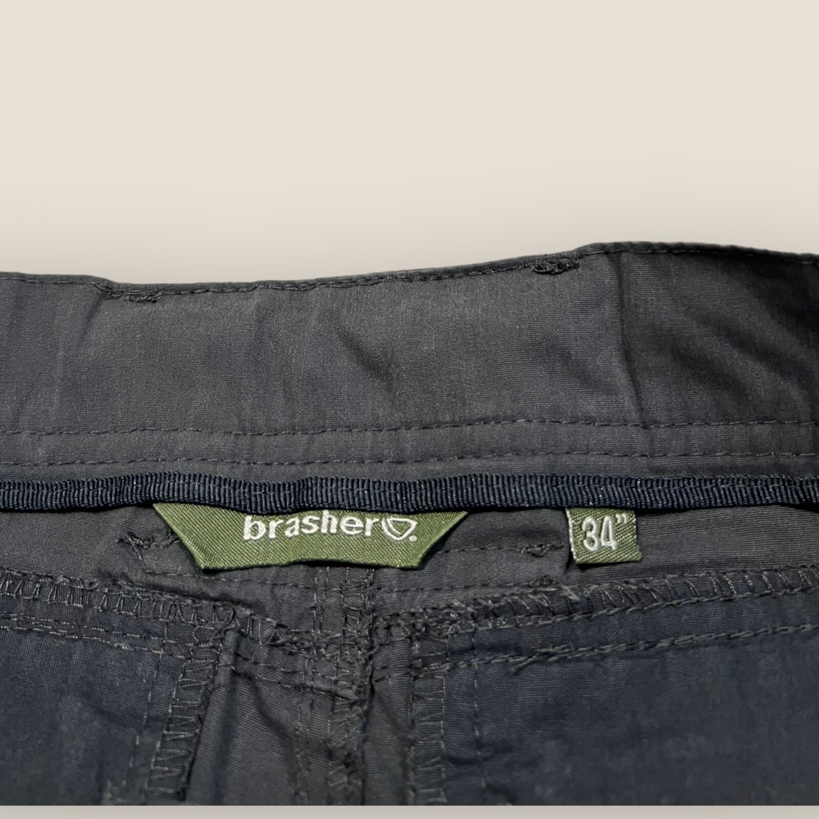 Mens Grey Brasher Walking Hiking Cargo Shorts Size 34” (L, W34) A403