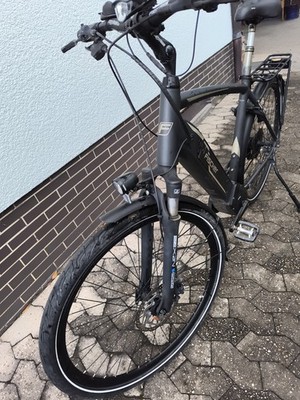 Fischer VIATOR 5.0i RH Trekking E-Bike 28 Zoll 55 cm 504 WH Mittelmotor Grau
