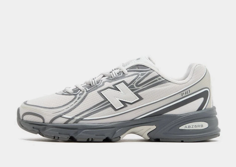New Balance 740 No Sew Trainers in Grey Shoes