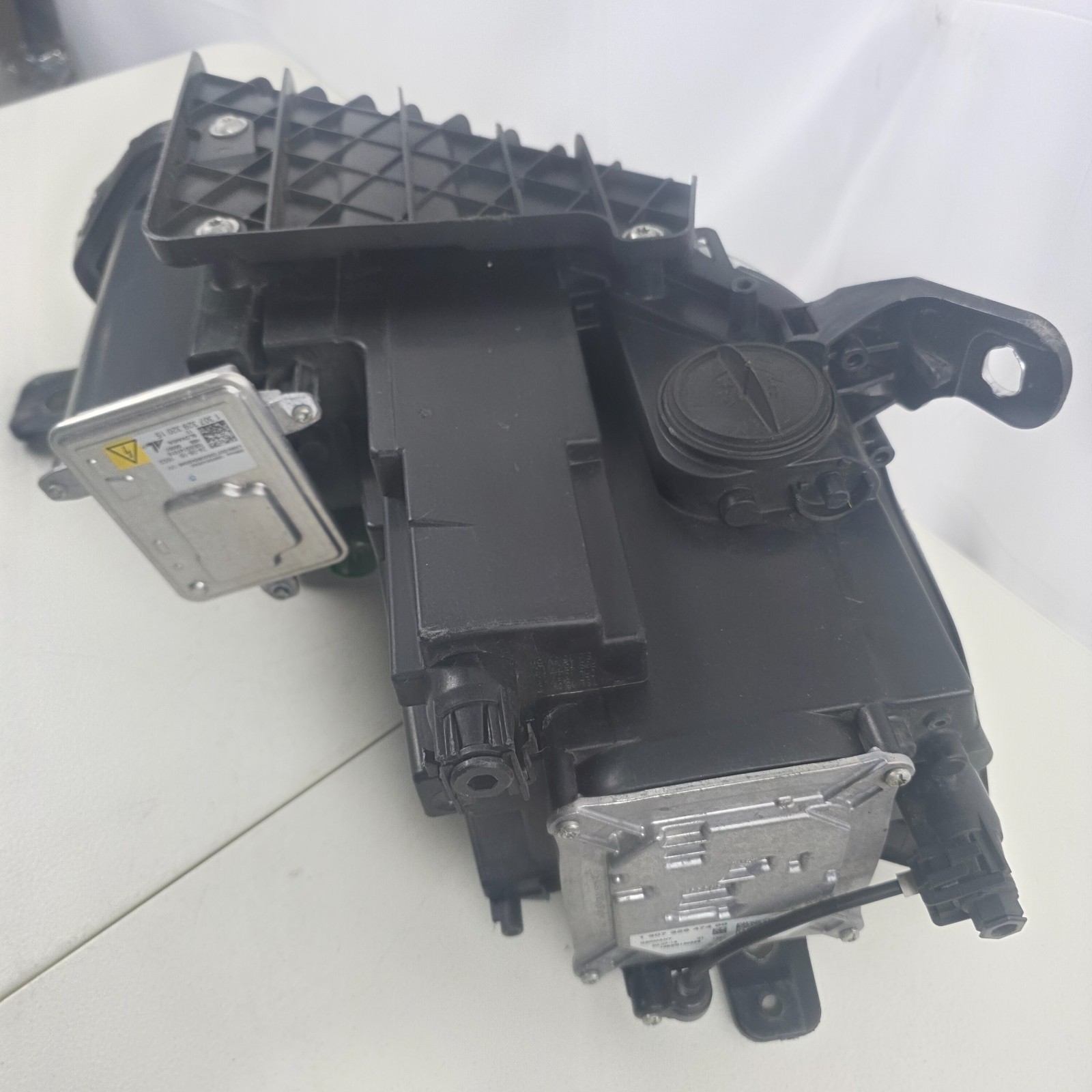 🚗 Maserati Ghibli M157 LEFT Xenon HID US HEADLIGHT GENUINE OEM 00670038241