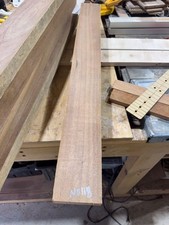 MADERA LUTHIER EN BLANCO CUELLO NOGAL NEGRO AMERICANO 33 1/4"X3 5/8 "X 1 5/8" 200 AÑOS