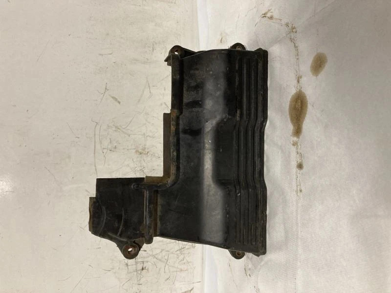 Timing Cover 4-122 2.0L Upper Fits 93-02 MAZDA 626 1508716 - Image 3 of 4