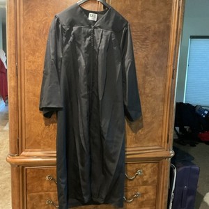 Herff Jones Black Graduation Cap & Gown 5'9” - 5’10” EUC Unisex
