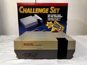 Nintendo NES Challenge Set Console With 12 Games And Cleaning Kit.