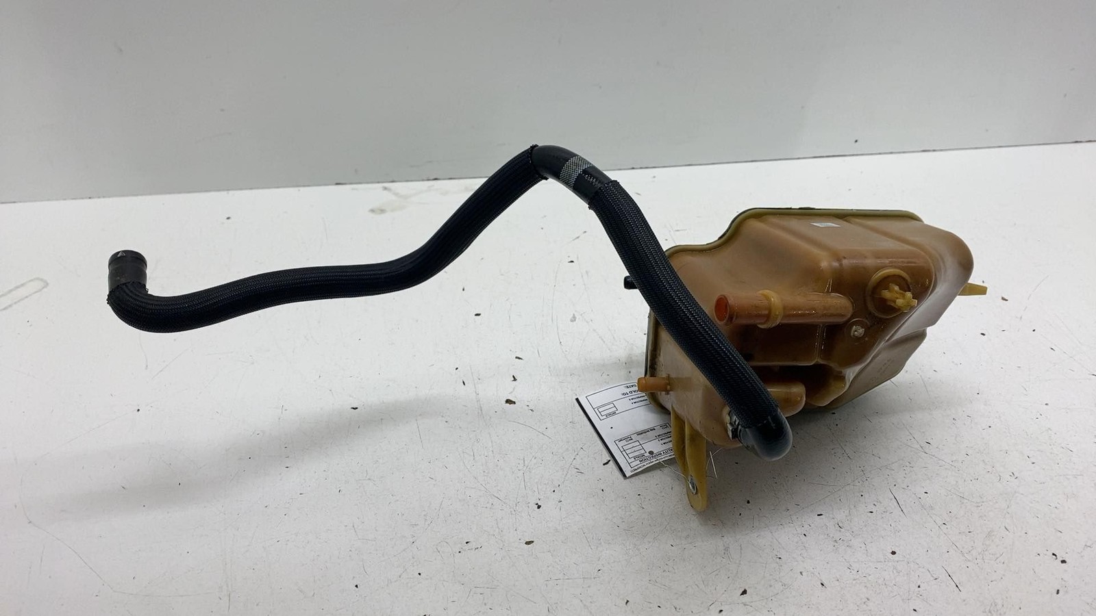 ⭕ 14-20 Maserati Ghibli Coolant Overflow Expansion Tank Bottle Reservoir w/ Hose