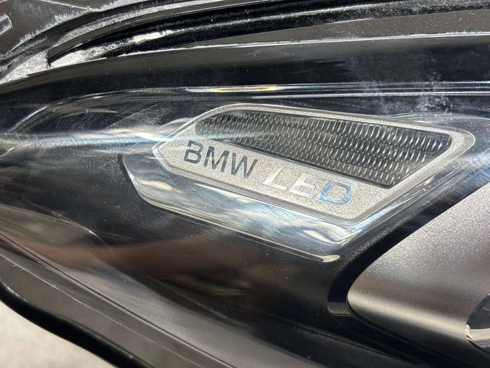 FARO BMW 330I M340I 2023-2024 OEM LADO DERECHO PASAJERO LED NO ADAPTABLE Foto 4 de 4