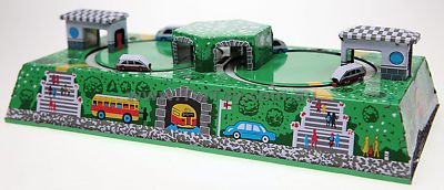 clockwork tin toys