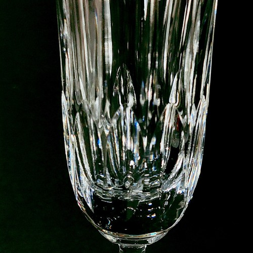 MIKASA PARK AVENUE CHAMPAGNE TOASTING FLUTES, Cut Lead Crystal, 9 3/4", 6oz, 2PC - Picture 7 of 9