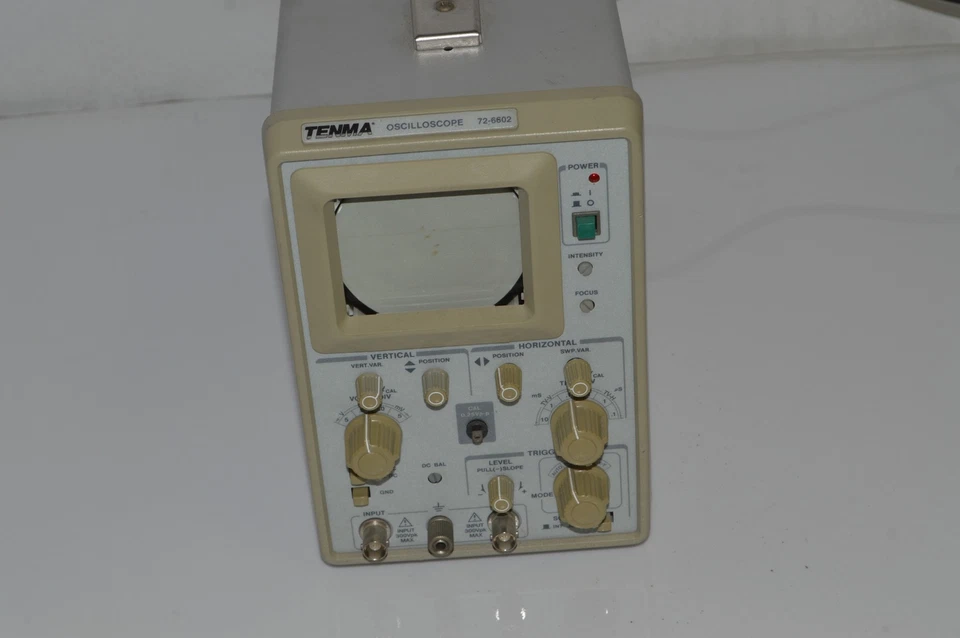 TC TENMA OSCILLOSCOPE MODEL 72-6602 (TGS31) - Image 2 of 4
