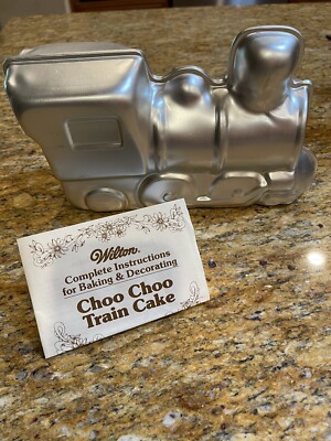 Vintage Wilton Cake Pan 3D Choo Choo Train Aluminum Mold w/ Instruction  Booklet