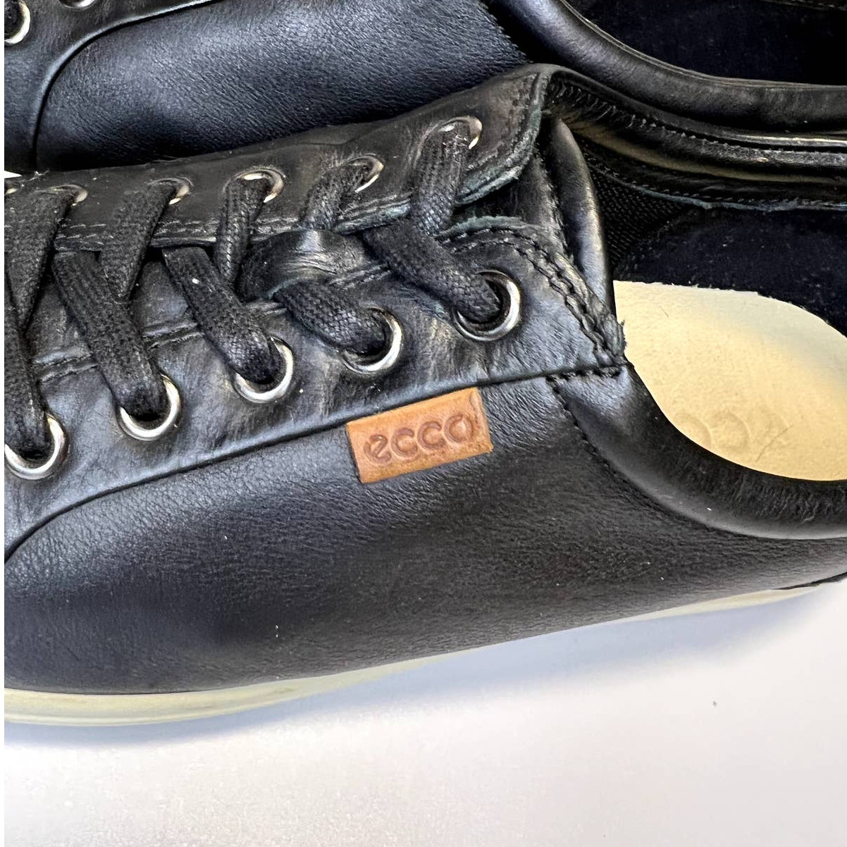 ecco soft 8 tie