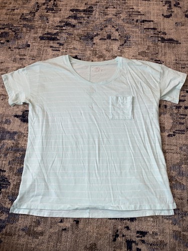 OLD NAVY Women's Boyfriend T-Shirt 
