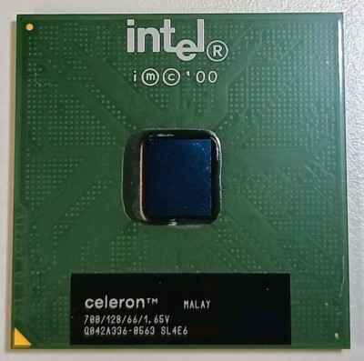 Intel Celeron SL4E6 CPU @ 700MHz Socket - 370