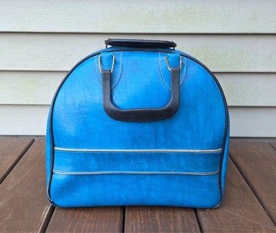 Vintage Light Blue Bowling Bag With Single Ball Rack