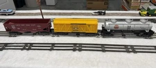 Lionel Postwar O gauge rolling stock lot