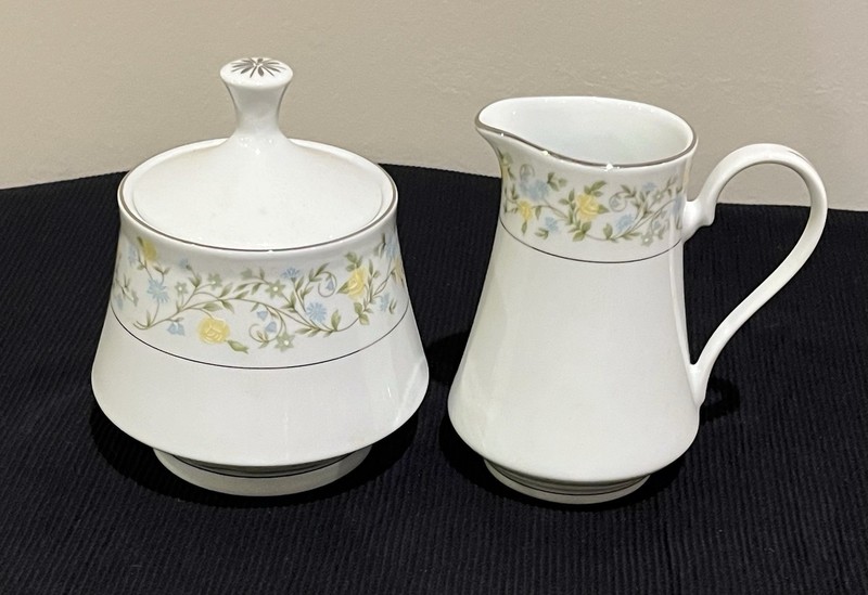 Vintage Crown Ming Fine China Sugar & Creamer Set Spring Garden Pattern