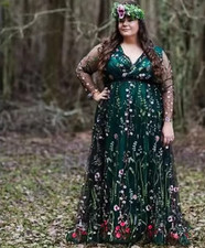 Vintage Dark Green Wedding Dresses with Florals Long Sleeves Tulle Bridal Gowns