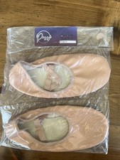 Stelle Girl  s Ballet Slippers, Pink Shoes, Size 5. Suede Leather Sole