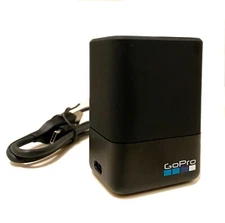 GoPro Dual Battery Charger for HERO 5 6 7 8