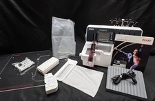 Pfaff Coverlock 4.0 in Smooth Condition w/ Fu...