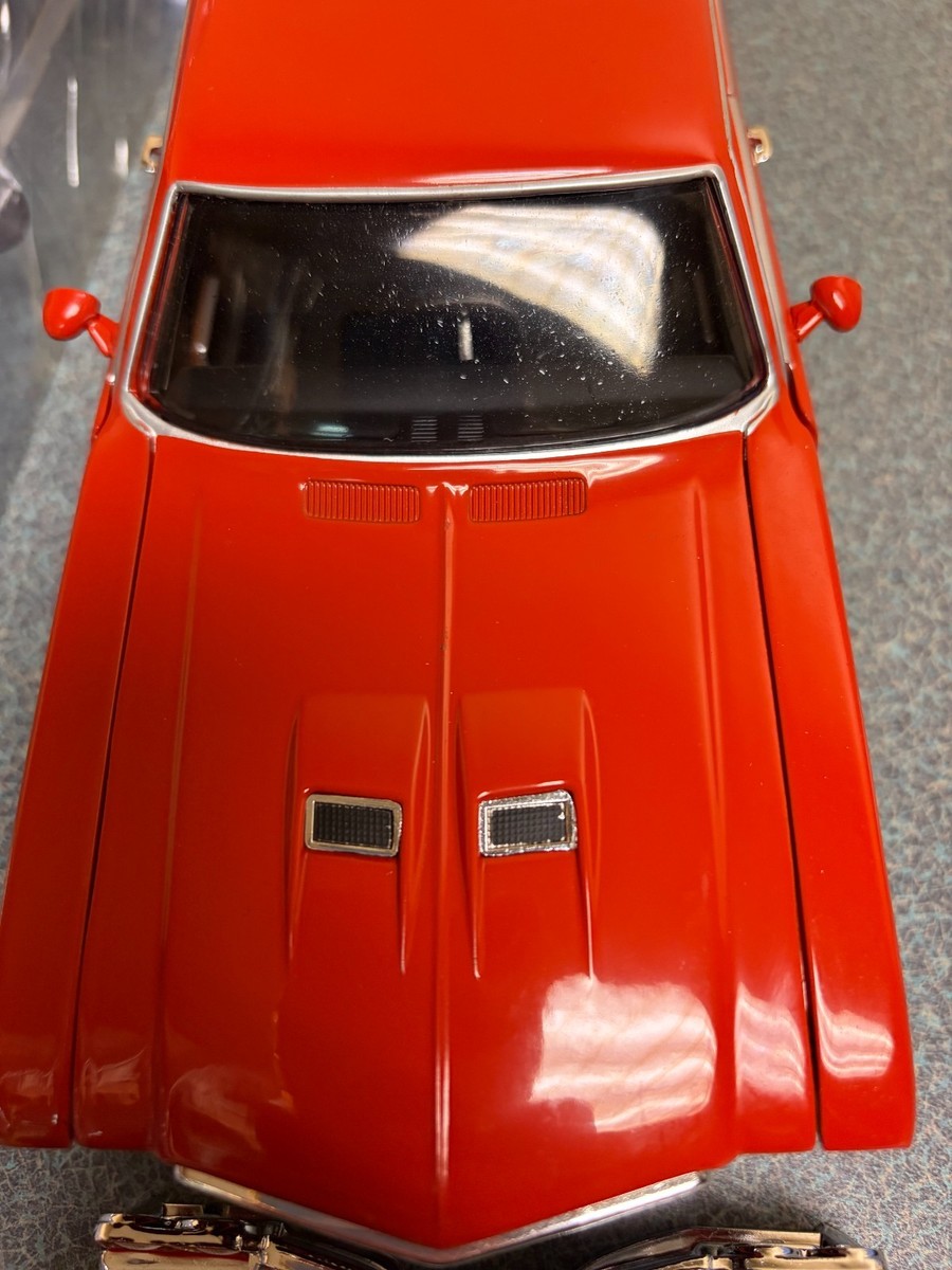 DAMAGED 1972 Buick GS Stage 1 - Diecast 1:18 Scale Model - Auto