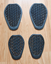 Dainese Pro-Shape Hip 2.0 Protektoren – 2 Paar in unterschiedlichen Größen