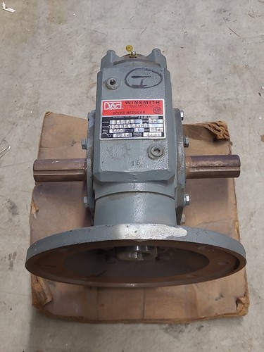 New Winsmith 26MDT Riggt Angle Gear Box / Speed Reducer 15:1 2D6-RW