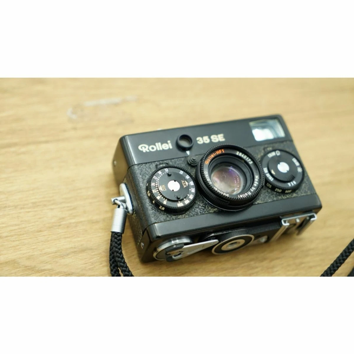 いつでもポイント10倍 美品!Rollei 35S Sonnar 40mm f2.8 singapore