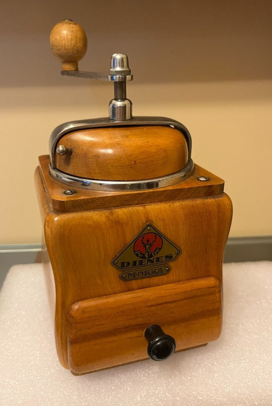 Vintage Rare PeDe (Peter Dienes) mocha coffee grinder. Model 658.