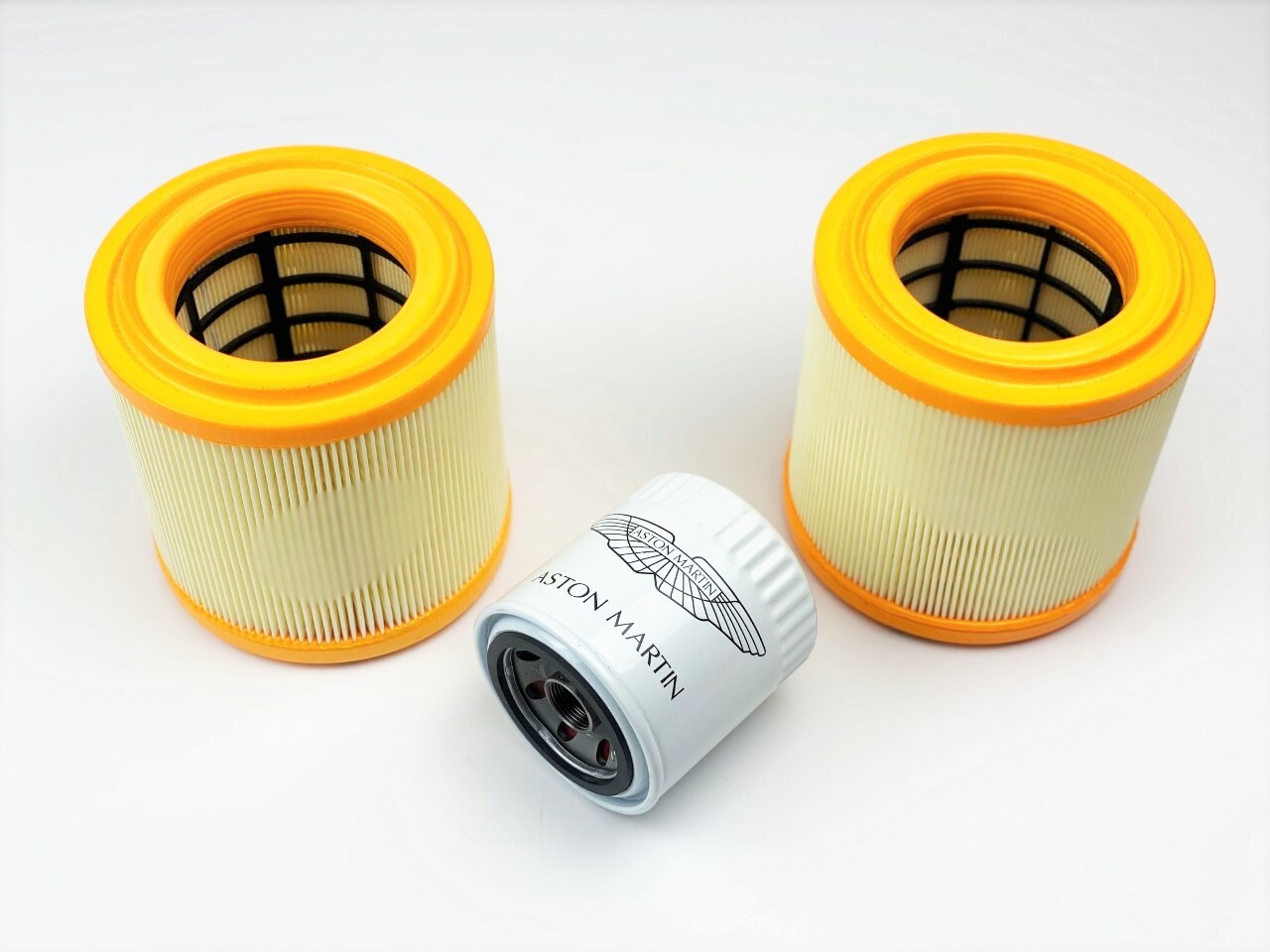 Aston Martin Air &Oil Filter Service Set  References 4G43-9601-AB / AG43-6714-AA