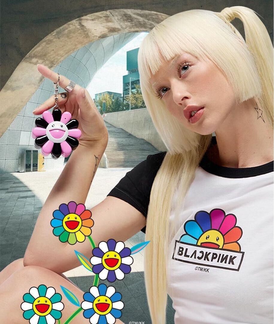 Takashi Murakami FLOWER GO WALK × BLACKPINK Limited Model Takashi Murakami FLOWER GO WALK × BLACKPINK Limited Model