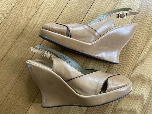 KENNETH COLE 5.5 M Tan Leather Peep Toe Slingback 4" Wedge Sandals - New w/o box - Picture 6 of 11