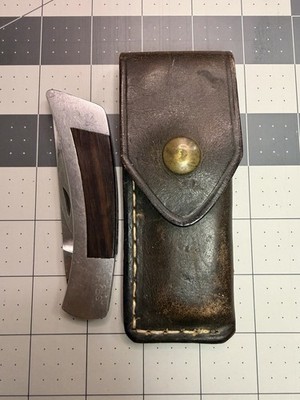 Vintage Gerber Portland OR 97223 Folding Pocket Knife With Leather Sheath USA