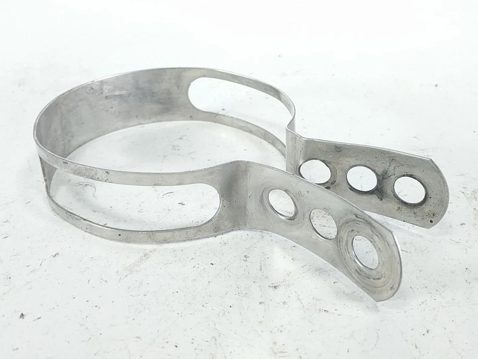 99 Ducati 900 SS Exhaust Mount Bracket Clamp - Image 4 of 4