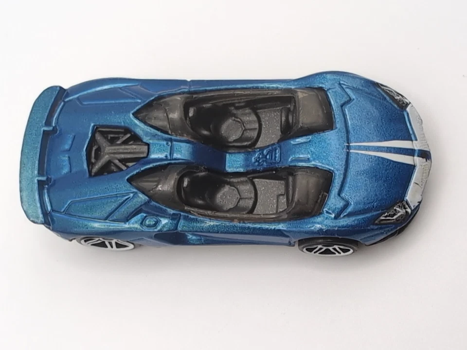 Hot Wheels Lamborghini Aventador J 2013 1:64 diecast azul metálico suelto Foto 3 de 4