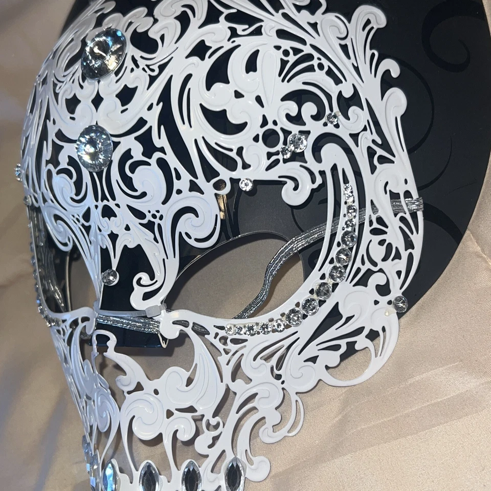 Beautiful White Skull Eye Mask Halloween Skeleton Metal, Rhinestone, Elegant - Image 4 of 4