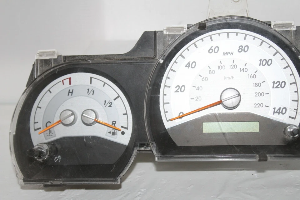Cuadro de instrumentos velocímetro medidor de panel 06 07 Scion TC 23.876 millas Foto 2 de 4
