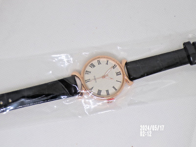 MARK Down new man's black/gold large face watch,numeral numbers now 4.95