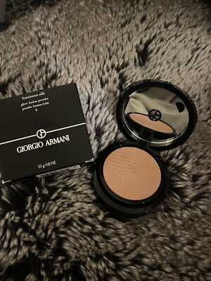 Giorgio Armani Luminous Silk Glow Fusion Powder 3.5G NEW #8