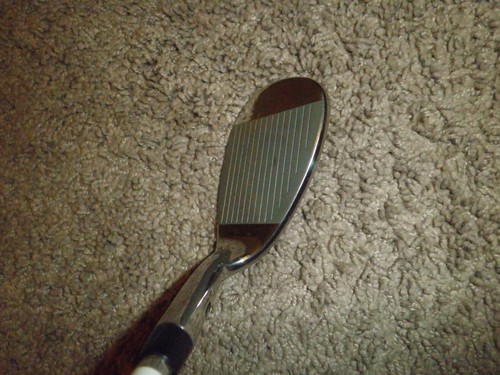 Wilson Harmonized 50* Golf Pitching Wedge - Picture 3 of 5