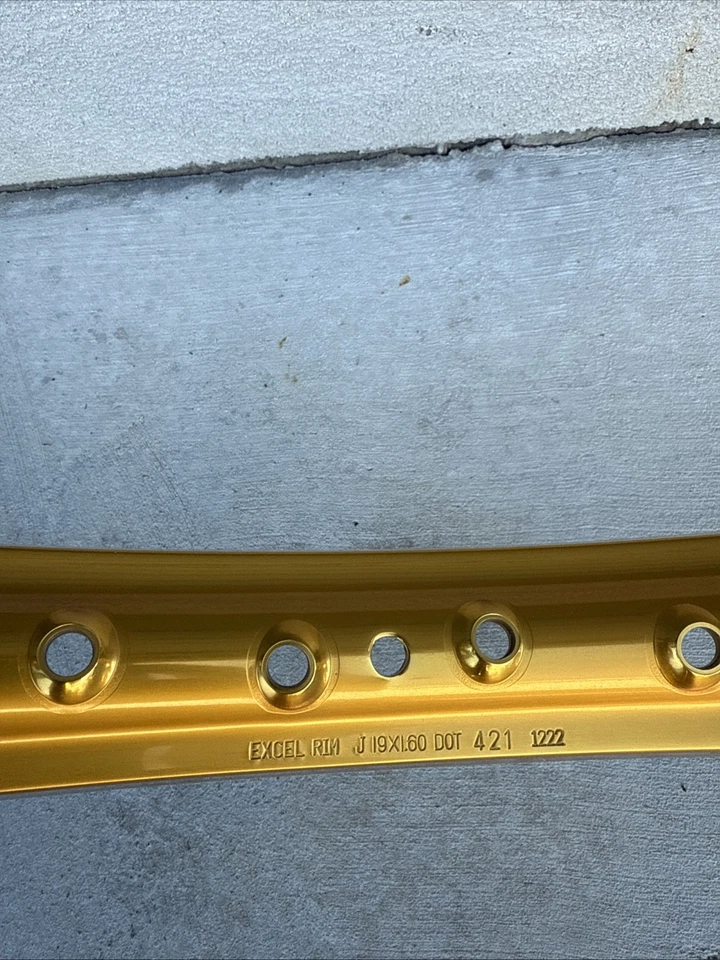 Llanta Excel Takasago Foto 2 de 3