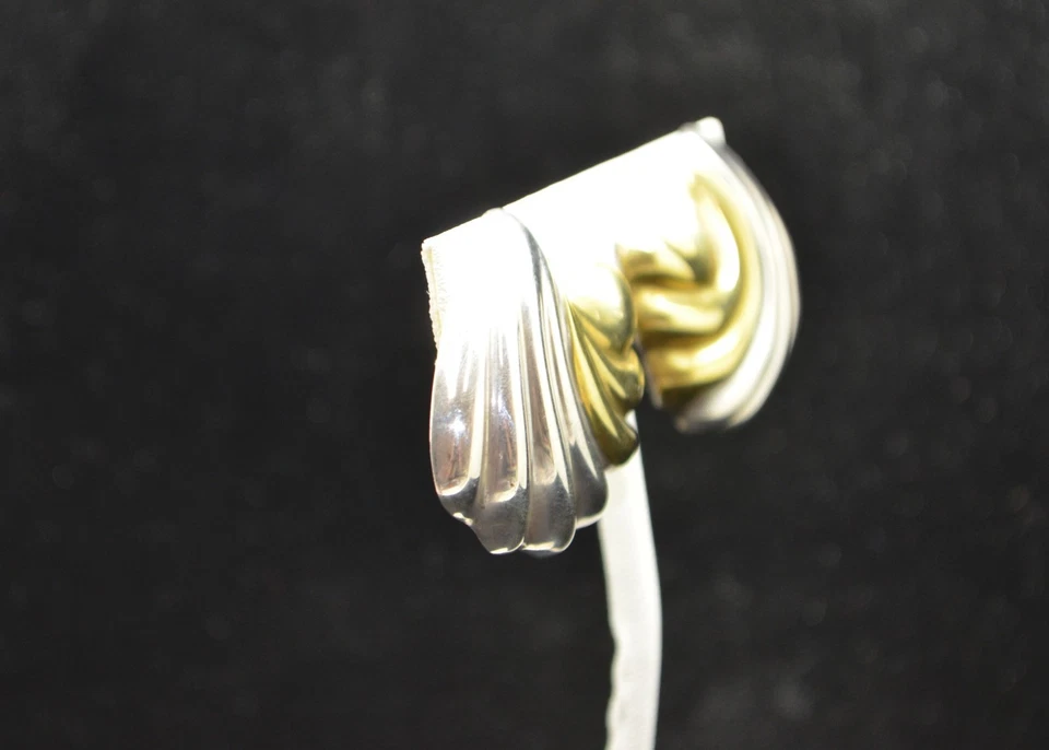 Sterling Silver Gorgeous Gold-Toned Scalloped Clip-On Earrings #FME661 - Image 2 of 4