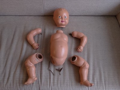 VINTAGE PLASTEX BY PALITOY COMPOSITION BABY PUPPE 48 CM (19'') MUSS NEU ZUSAMMENGEBAUT WERDEN