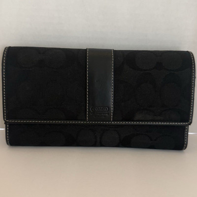 Coach Black Signature Logo Trifold Wallet ID Window Zip Coin Pocket Organizer