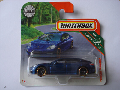 Matchbox 2018 Porsche Panamera blau neu in OVP