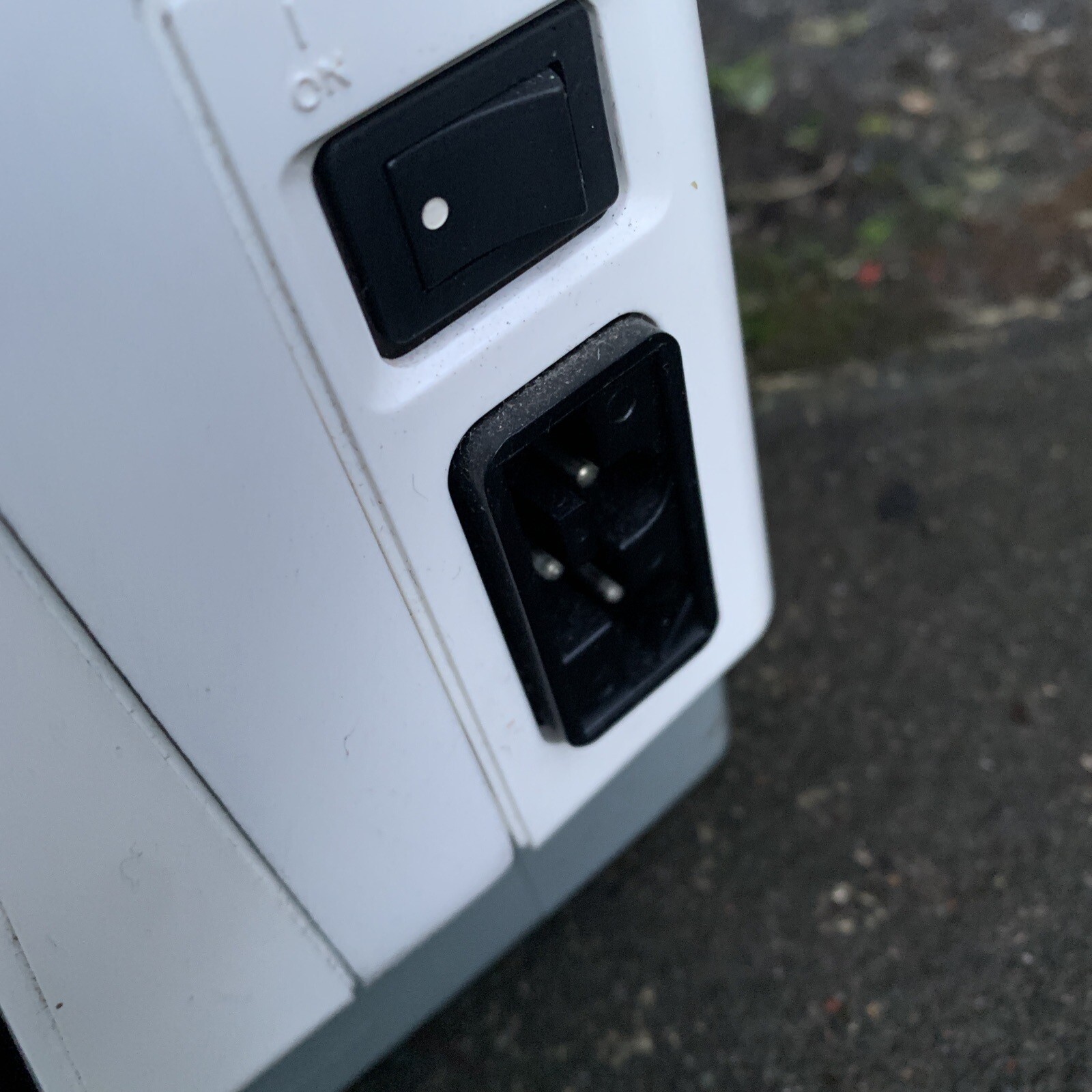 riccar sewing machine Spares Or Repairs Untested No Foot pedal Power