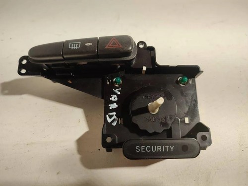 TOYOTA YARIS P1 Schalter für Heckscheibenheizung 758294 1.30 Petrol 31510075