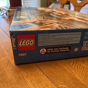 LEGO CITY: Passenger Train (7897)